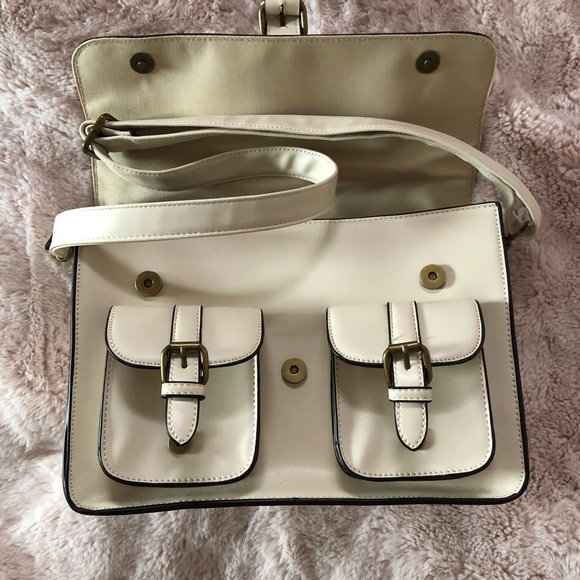 Hibou Messenger Bag - Picture 3 of 6